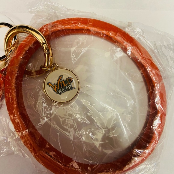 Wristlet Key Holder in a beautiful orange and gold with fringe NWT🔥🔥3 for $20 - Picture 4 of 4